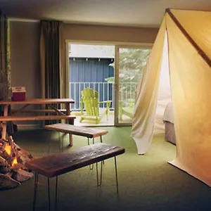 Basecamp Tahoe South Hotel